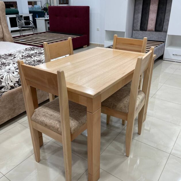 طاولة مطبخ 4 كراسي